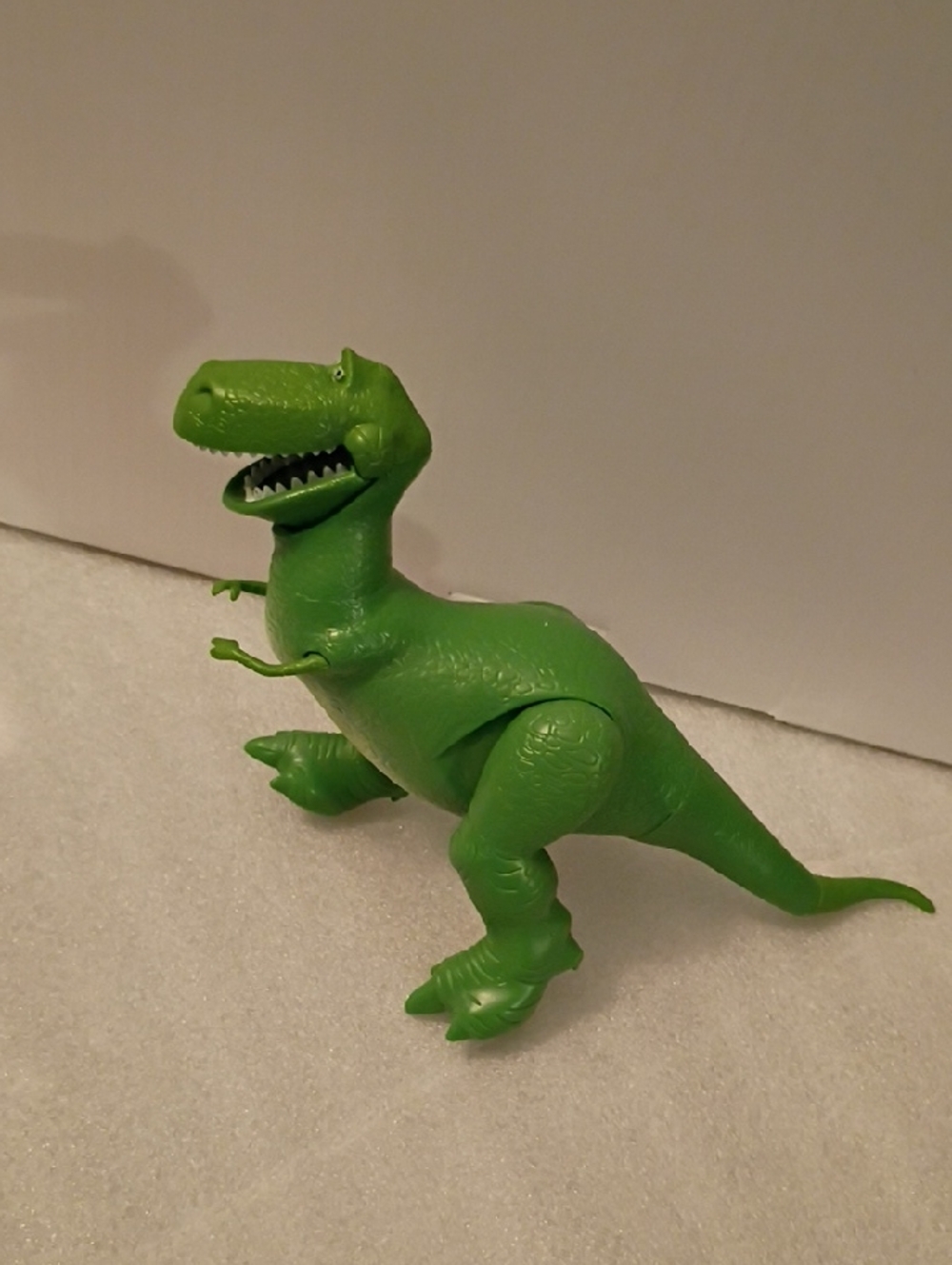 Disney Pixar 2017 Mattel Green Poseable T-Rex Action Figure Preloved Collectable
